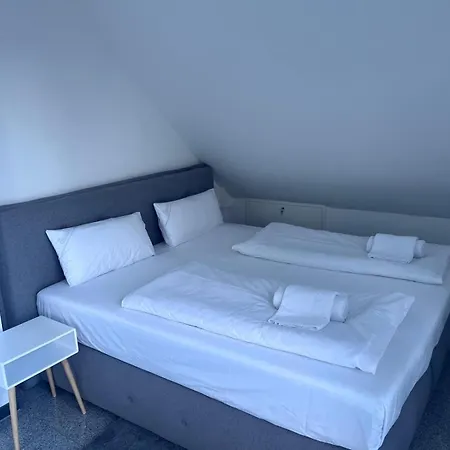 Mit Grosser Terasse Apartmán Niestetal